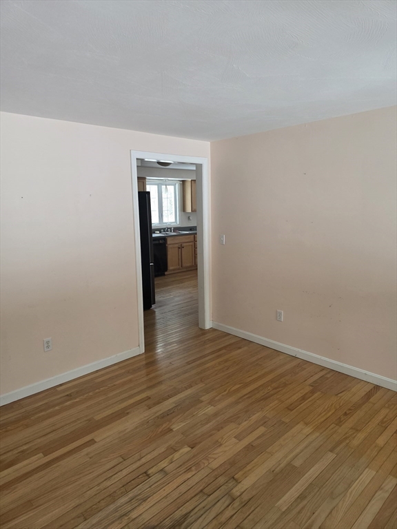 26 Wellington Drive Ashby, MA 01431 - Photo 11 of 41