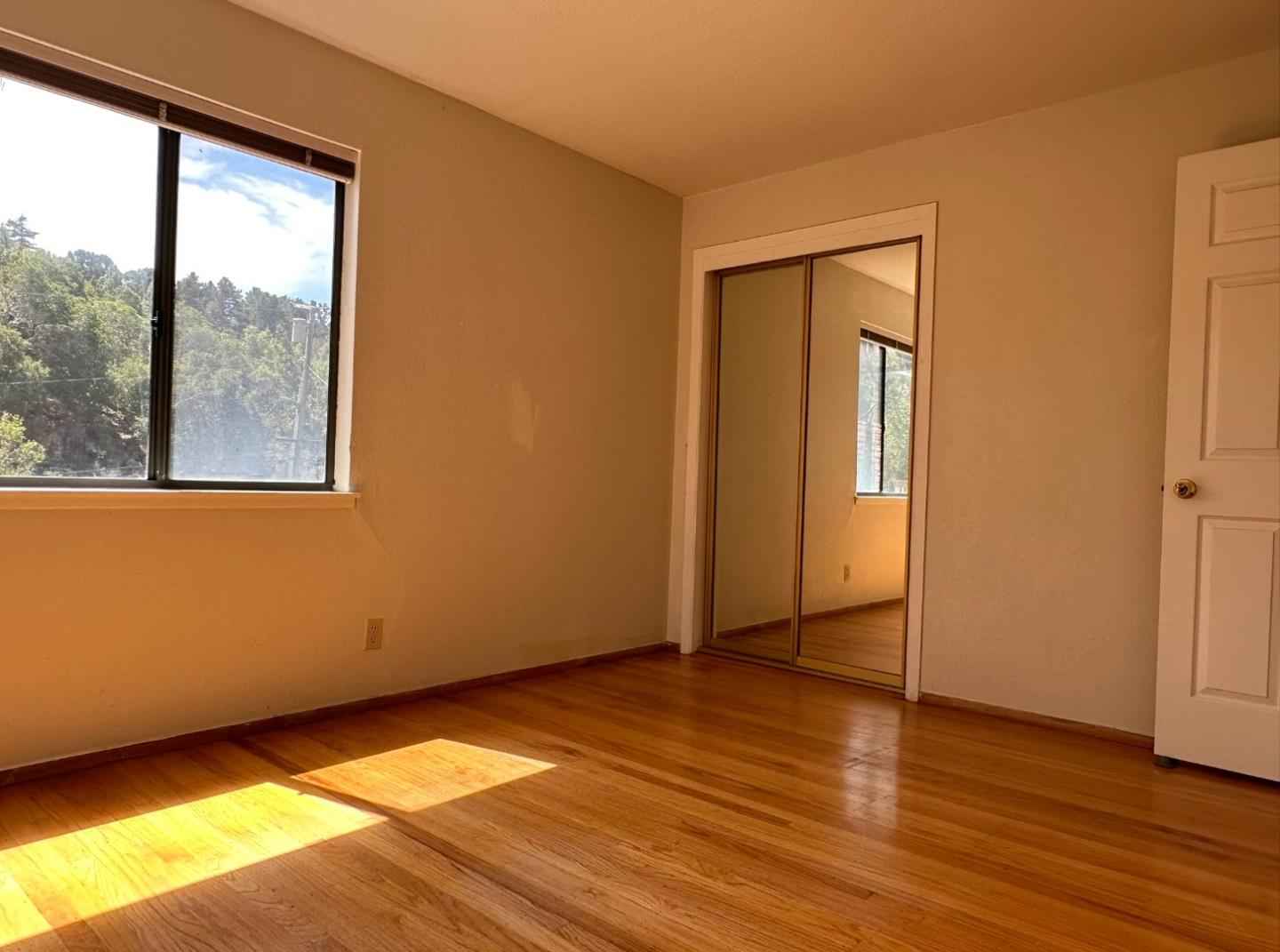 3038 Canyon Road Burlingame, CA 94010 - Photo 11 of 14