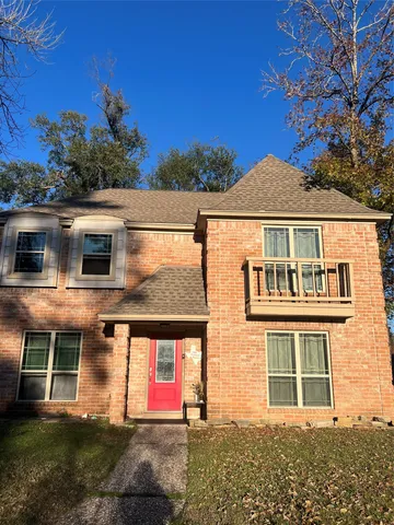 $250,000 | 18330 Ella Boulevard, Spring, TX 77388