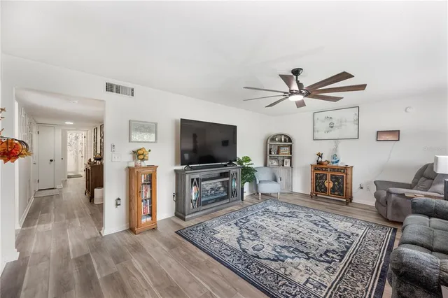 $162,000 | 514 Kelsey Street, Unit 514, Lakeland, FL 33803