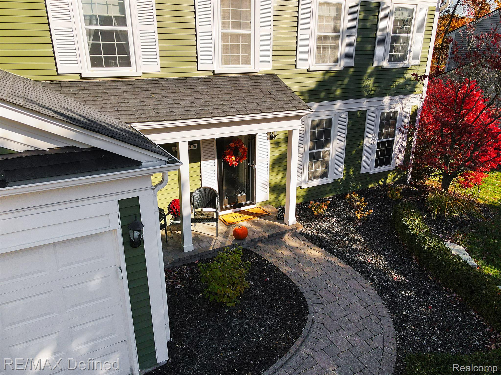499 Whitney Drive Rochester, MI 48307 - Photo 3 of 43 Gallery Image 3