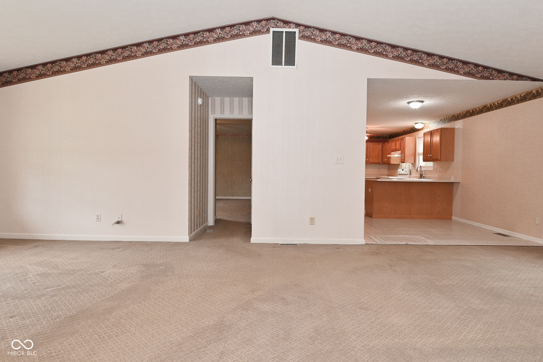 3770 Wilbur Road Martinsville, IN 46151 - Photo 7 of 64