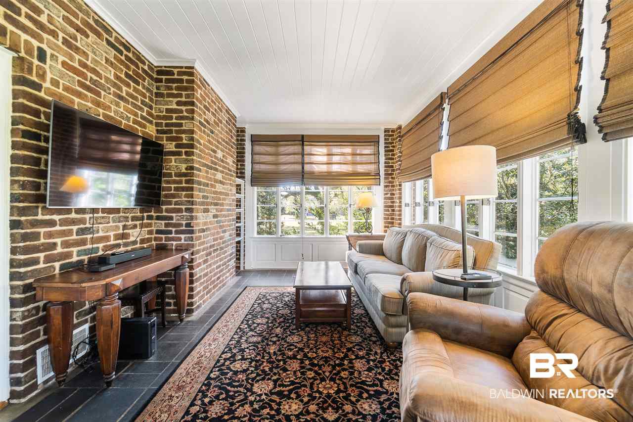 1912 Dauphin Street Mobile, AL 36606 - Photo 11 of 40