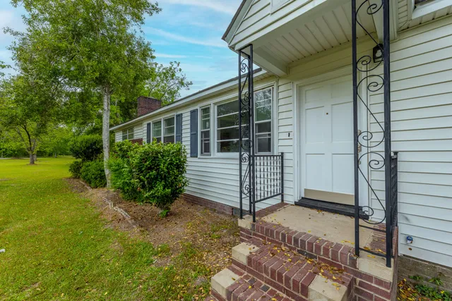 $245,000 | 115 Rowes Pump Drive, Rowesville, SC 29133