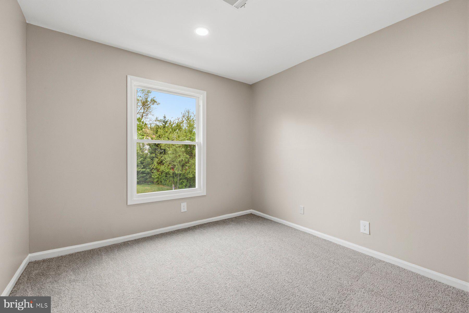 1923 Lyttonsville Road, Unit 1923 Silver Spring, MD 20910 - Photo 35 of 52