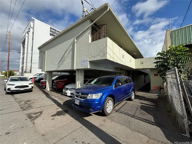 $1,400 | 1924 Kalani Street, Unit 4, Honolulu, HI 96819