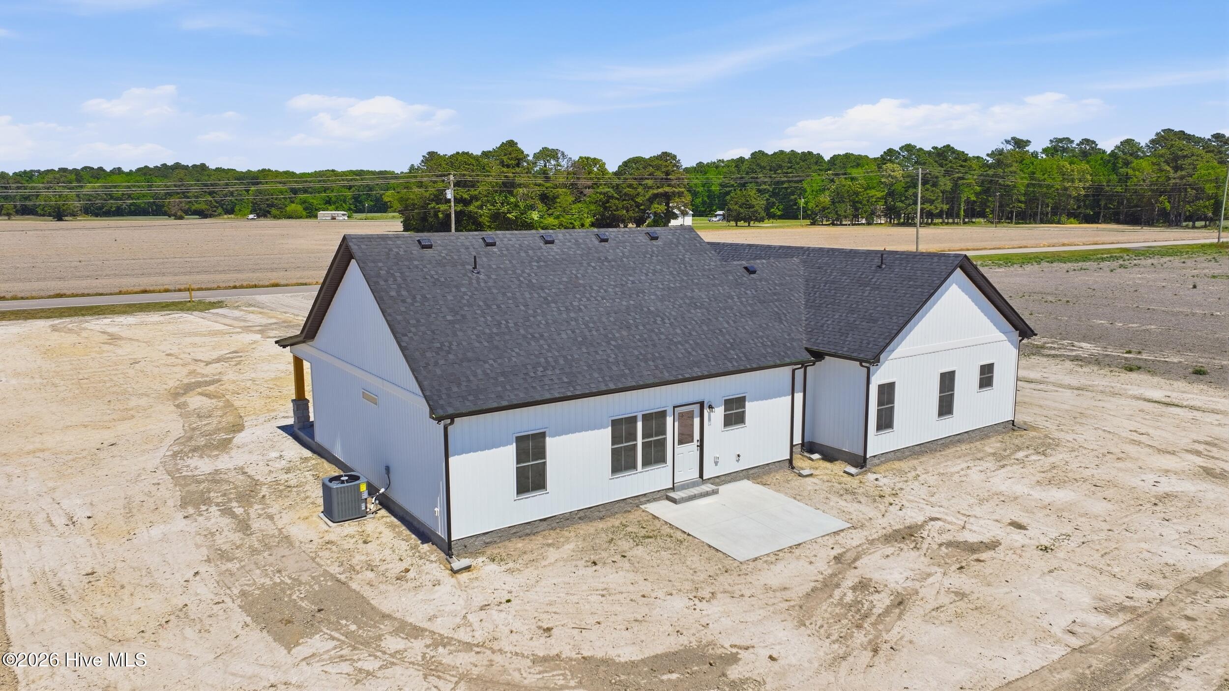824 New Hope Road Hertford, NC 27944 - Photo 40 of 52 Back of House
