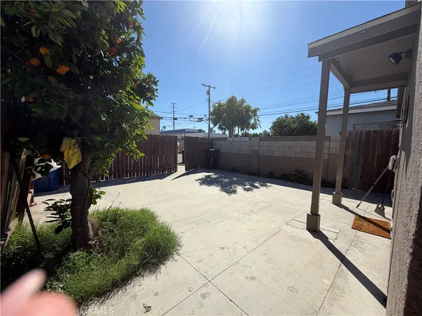 $1,750,000 | 14851 Adams Street, Midway City, CA 92655