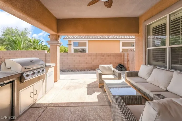 $928,888 | 9636 Trattoria Street, Las Vegas, NV 89178