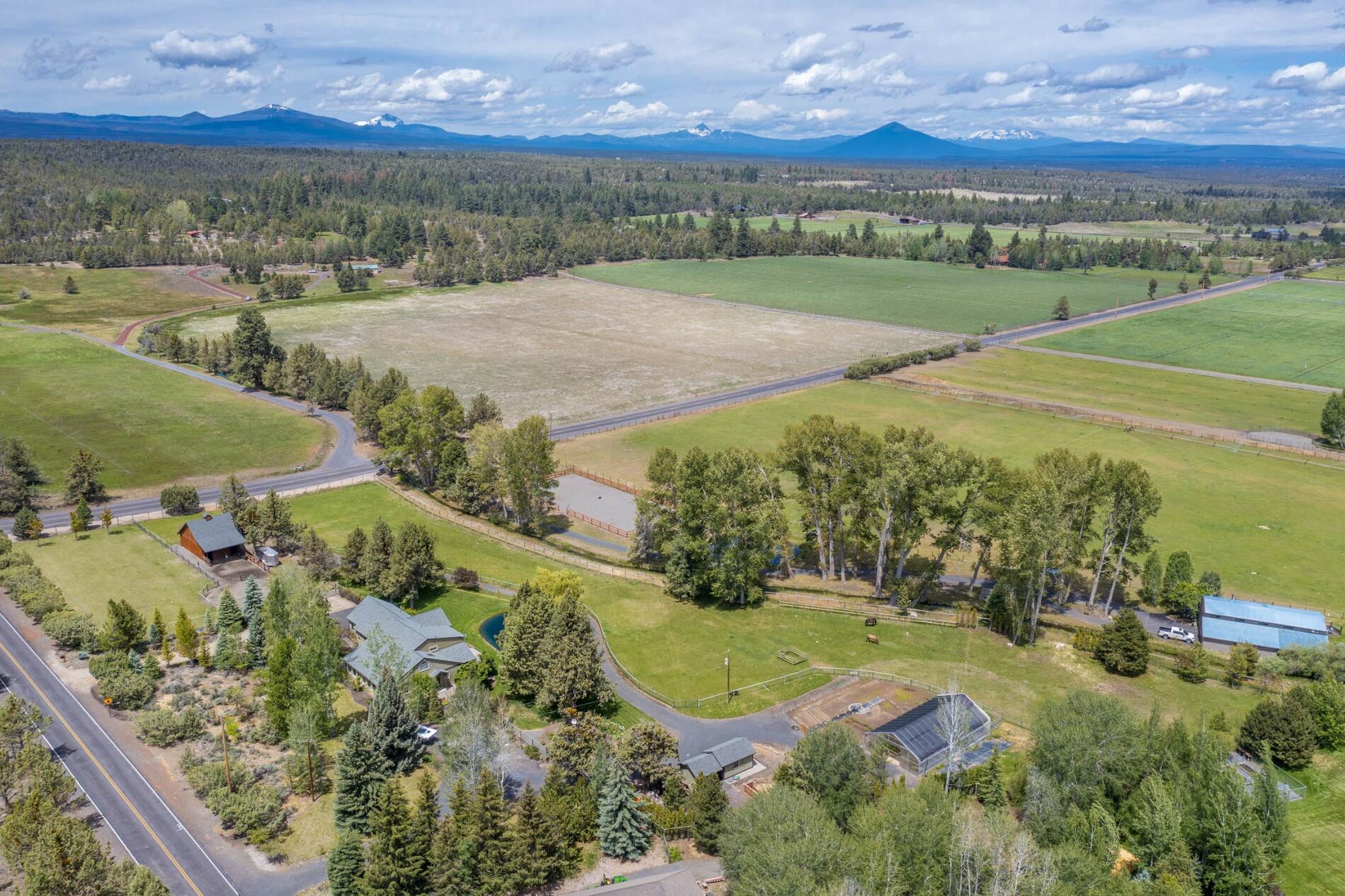18430 Walton Road Bend, OR 97703 - Photo 6 of 50 batch_5. Walton best aeriel with mountai