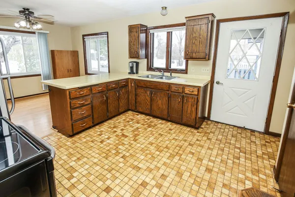 $249,900 | 1507 29th Avenue North, St. Cloud, MN 56303