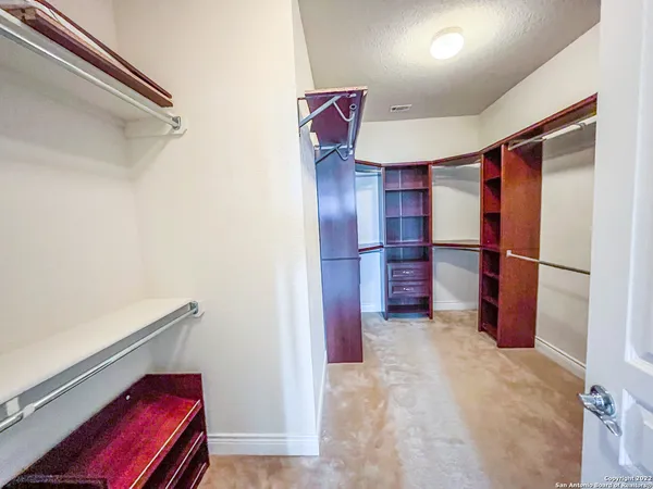 $3,750 | 7427 Valle Mission, Boerne, TX 78015