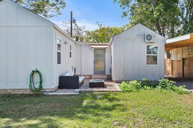 $129,900 | 717 Alice Street, Mexia, TX 76667