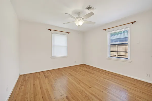 $2,050 | 5505 Huisache Street, Houston, TX 77081