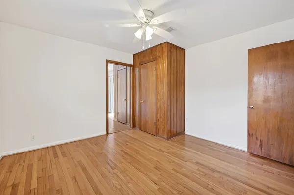 $2,050 | 5505 Huisache Street, Houston, TX 77081