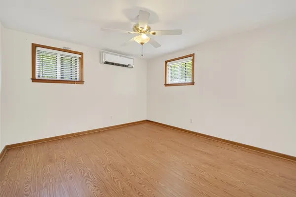 $2,050 | 5505 Huisache Street, Houston, TX 77081