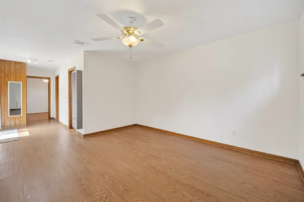 $2,050 | 5505 Huisache Street, Houston, TX 77081