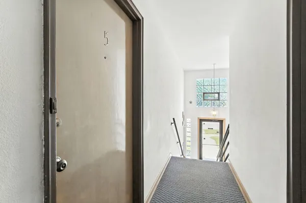 $775,000 | 2236 West Pinehurst Avenue, St. Paul, MN 55116