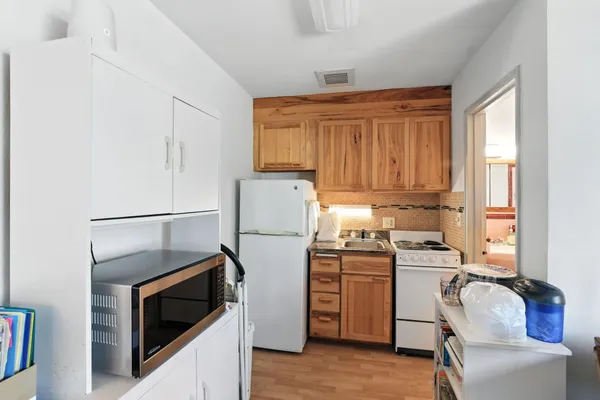 $775,000 | 2236 West Pinehurst Avenue, St. Paul, MN 55116