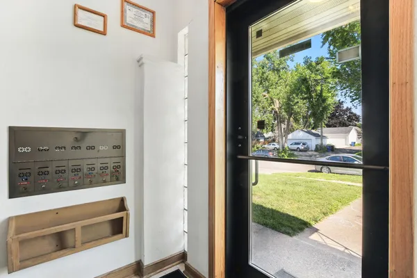 $775,000 | 2236 West Pinehurst Avenue, St. Paul, MN 55116