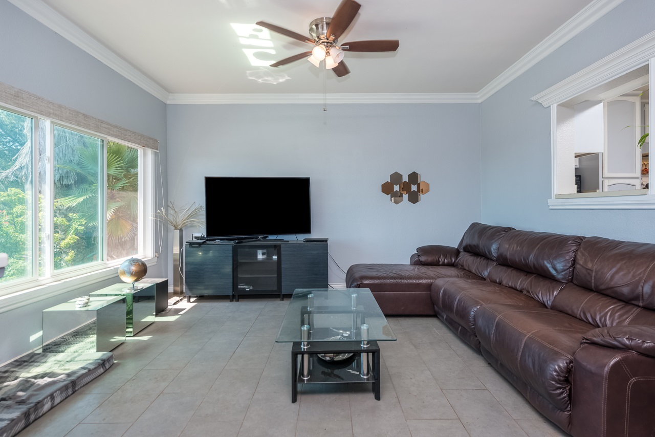 1663 Maria Avenue Spring Valley, CA 91977 - Photo 1 of 7 Gallery Image 1