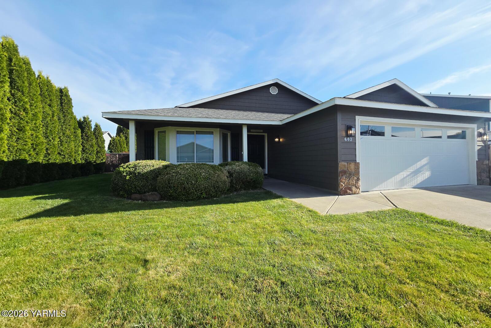 603 Millenium Avenue Moxee, WA 98936 - Photo 2 of 18 1
