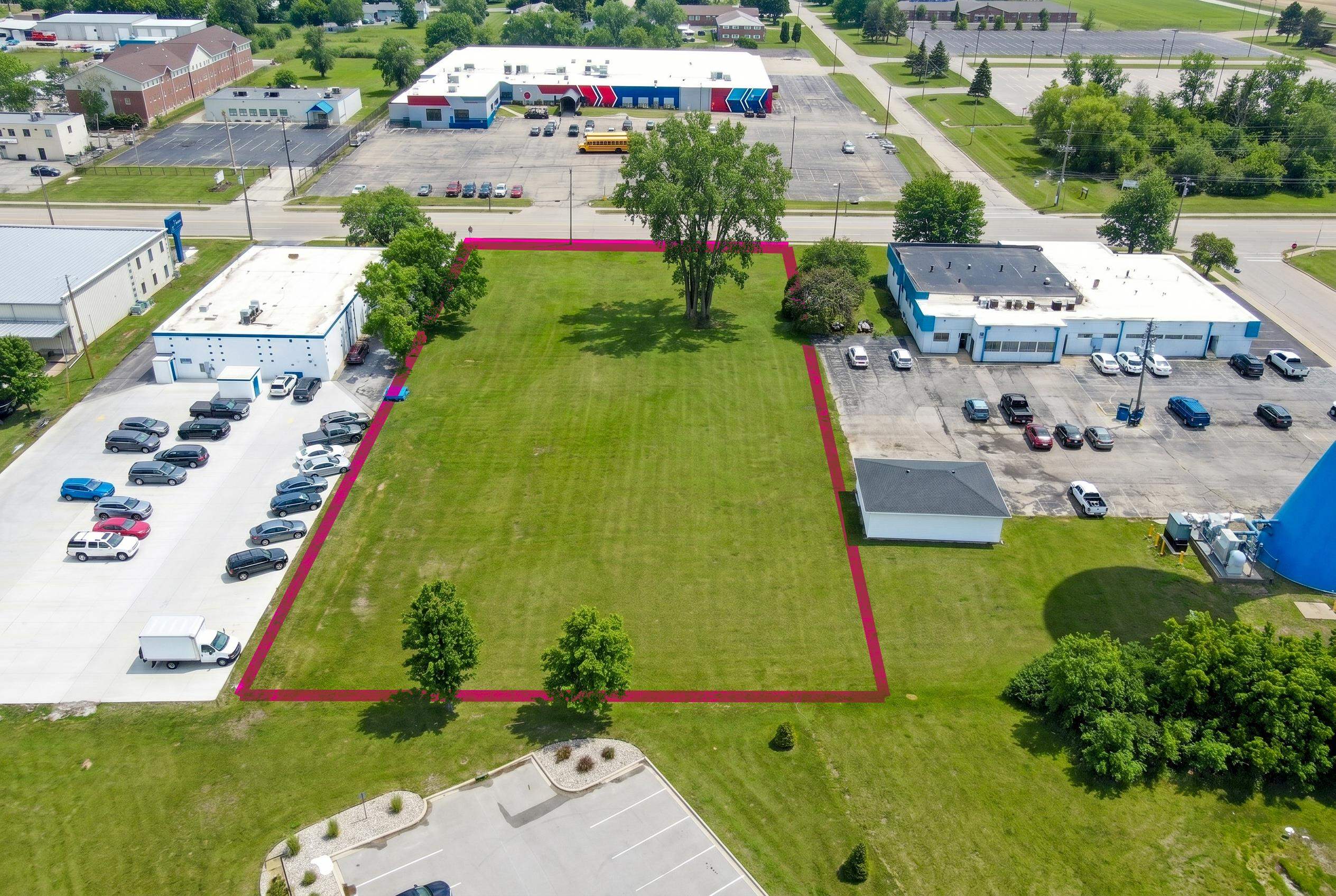 1367 Midway Road Menasha, WI 54952 - Photo 4 of 5