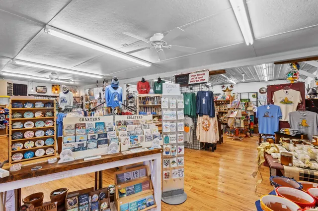 $1,100,000 | 1514 North 6th Street, Monticello, IN 47960