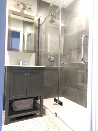 $238,000 | 813 Valley Stream Drive, Unit D, Wheeling, IL 60090