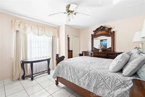 $850,000 | 6133 Orchard Avenue, Huntington Park, CA 90255