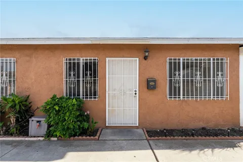 $850,000 | 6133 Orchard Avenue, Huntington Park, CA 90255