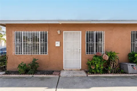 $850,000 | 6133 Orchard Avenue, Huntington Park, CA 90255