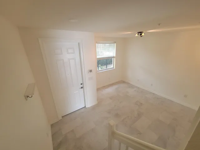 $2,600 | 750 Millbrae Court, Unit 5, West Palm Beach, FL 33401