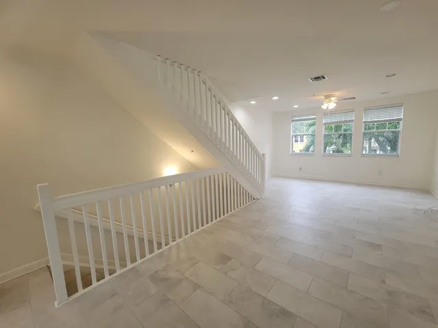 $2,600 | 750 Millbrae Court, Unit 5, West Palm Beach, FL 33401