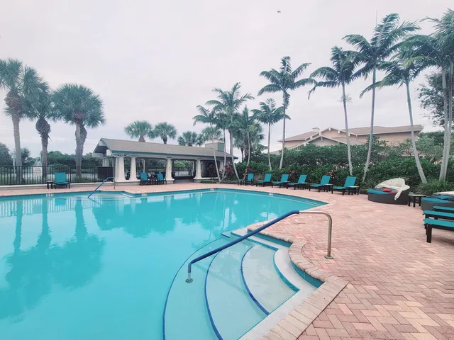 $2,600 | 750 Millbrae Court, Unit 5, West Palm Beach, FL 33401