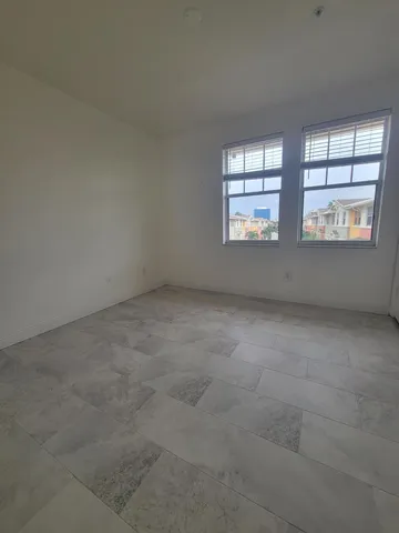 $2,600 | 750 Millbrae Court, Unit 5, West Palm Beach, FL 33401