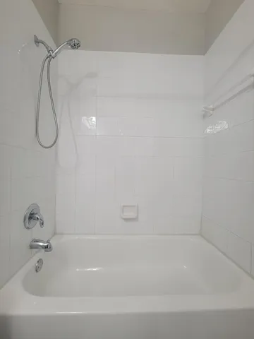 $2,600 | 750 Millbrae Court, Unit 5, West Palm Beach, FL 33401