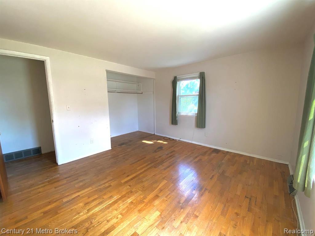 2464 North Irish Road Davison, MI 48423 - Photo 15 of 20