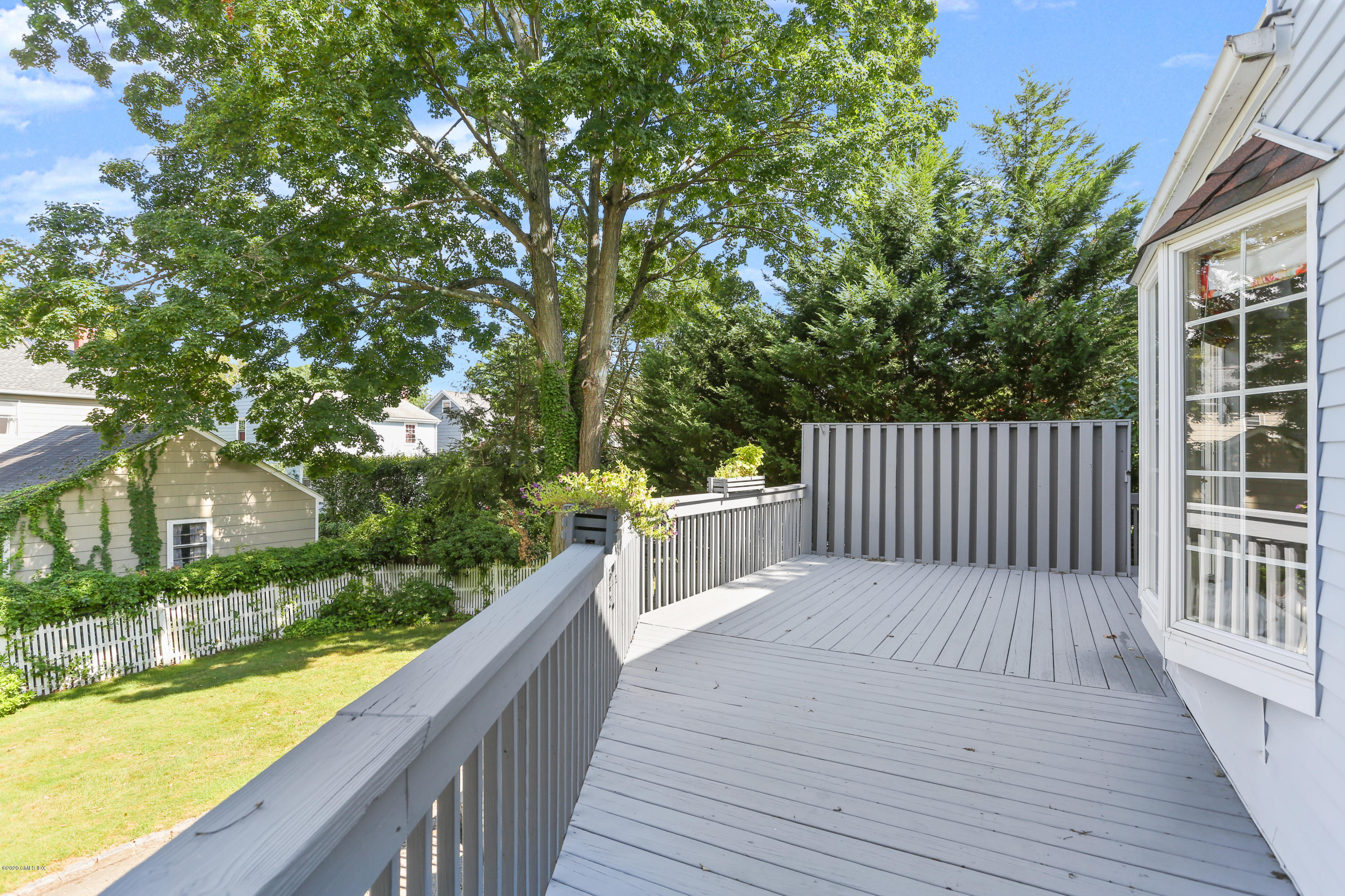 21 Linwood Avenue Riverside, CT 06878 - Photo 22 of 25 012