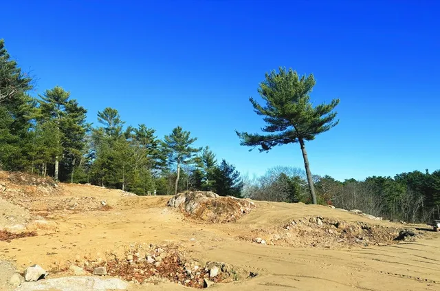 $1,100,000 | 5 Kings Way, Manchester, MA 01944