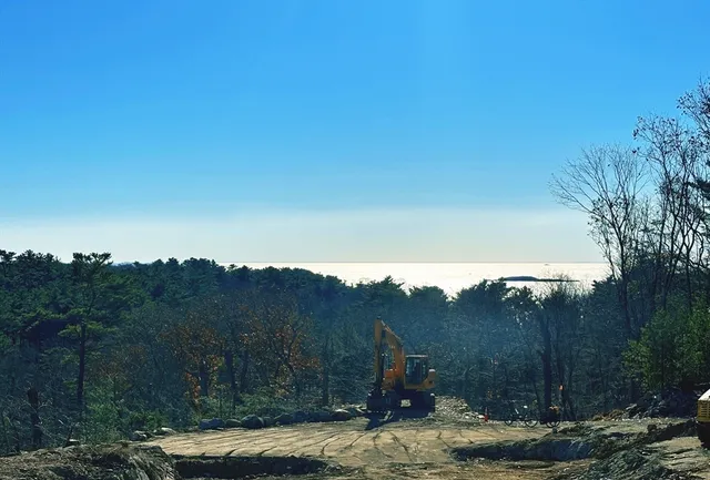 $1,100,000 | 5 Kings Way, Manchester, MA 01944