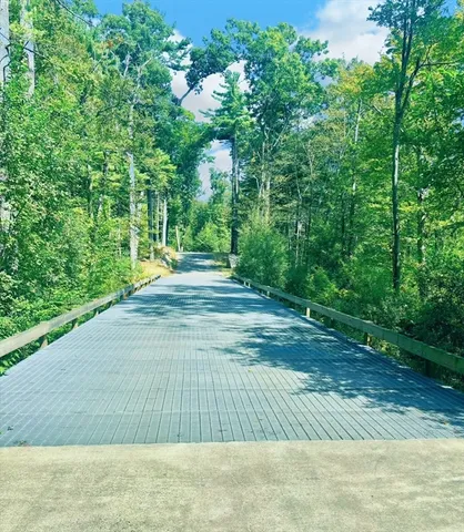 $1,100,000 | 5 Kings Way, Manchester, MA 01944