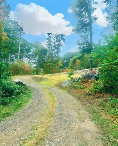 $1,100,000 | 5 Kings Way, Manchester, MA 01944