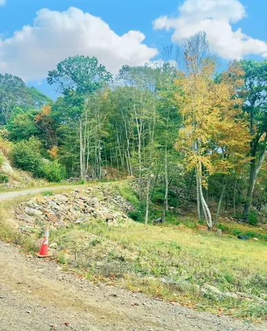 $1,100,000 | 5 Kings Way, Manchester, MA 01944