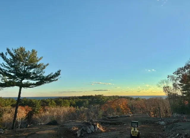 $1,100,000 | 5 Kings Way, Manchester, MA 01944