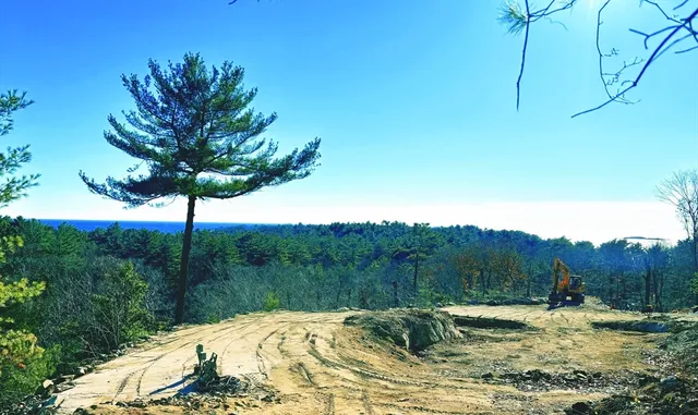 $1,100,000 | 5 Kings Way, Manchester, MA 01944