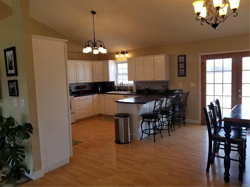 12625 Perry County Line Road Oakdale, IL 62268 - Photo 3 of 27