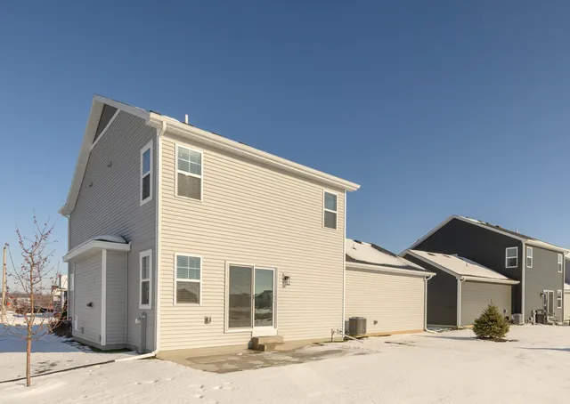 $474,900 | 6401 Prairie Wood Drive, McFarland, WI 53558