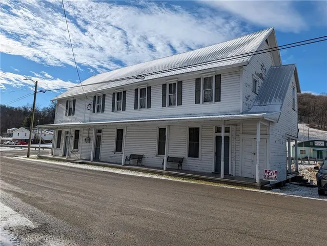 $99,000 | 176 Main Street, Graysville, PA 15337