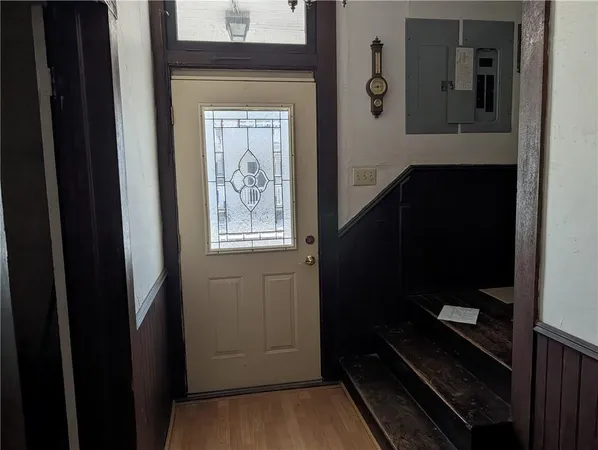 a bathroom with a toilet